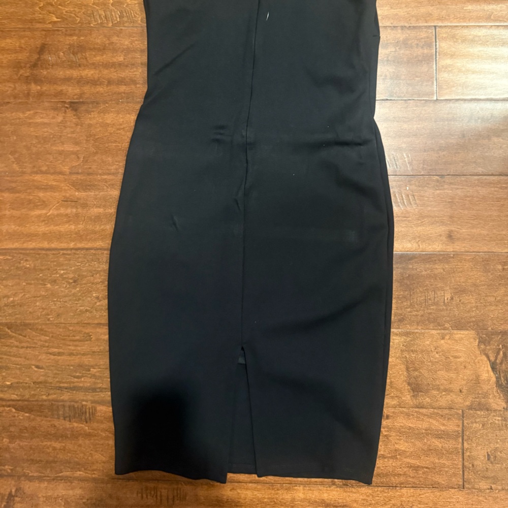 Black Lulus One-Shoulder Dress - Picture 4 of 6